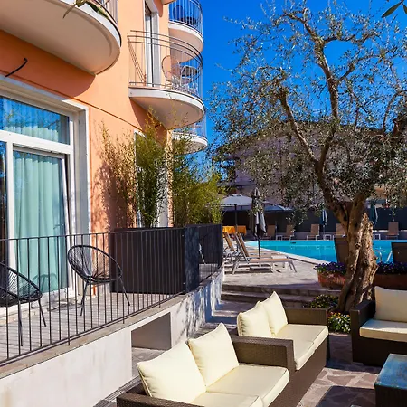 Art Ventaglio Bardolino